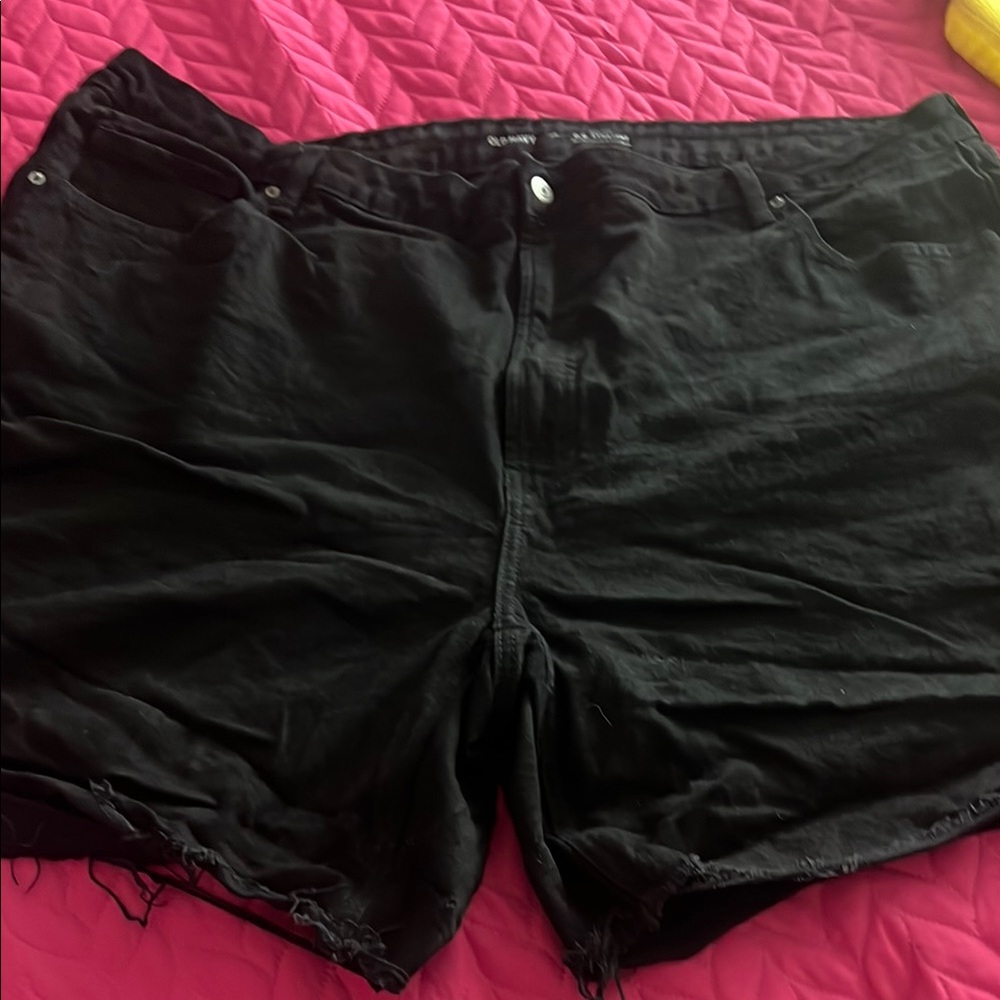 Old Navy Women's Black Denim Shorts sz 28 women’s plus